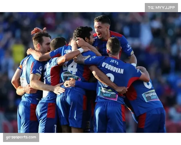 战报：十人应战的米兰凭借顽强拦截，客场逼平纽卡斯尔